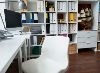 רהיטים מעוצבים לסלון המודרני