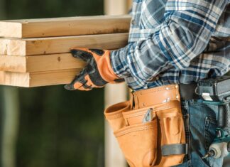 חידוש דקים ובניית פרגולות: כל מה שצריך לדעת